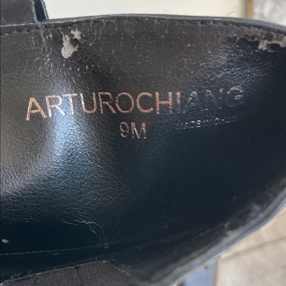 Arturo Chiang Black Buckle Heeled Boots - Picture 2 of 9